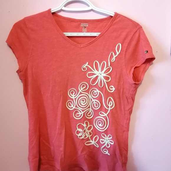 2 FOR 20 Tommy Hilfiger Coral T-Shirt - Picture 1 of 2